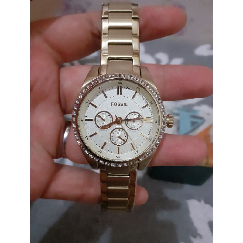 jam fossil ori vgc, lengkap pot rantai dan tin box