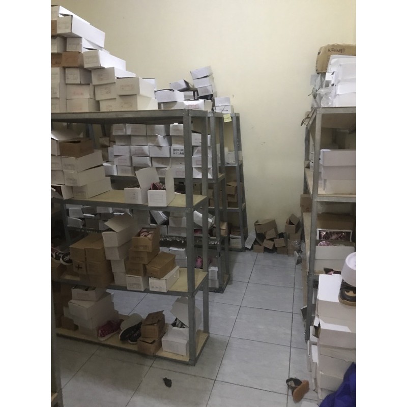 OBRAL  Sepatu Anak Broken Size masih baru