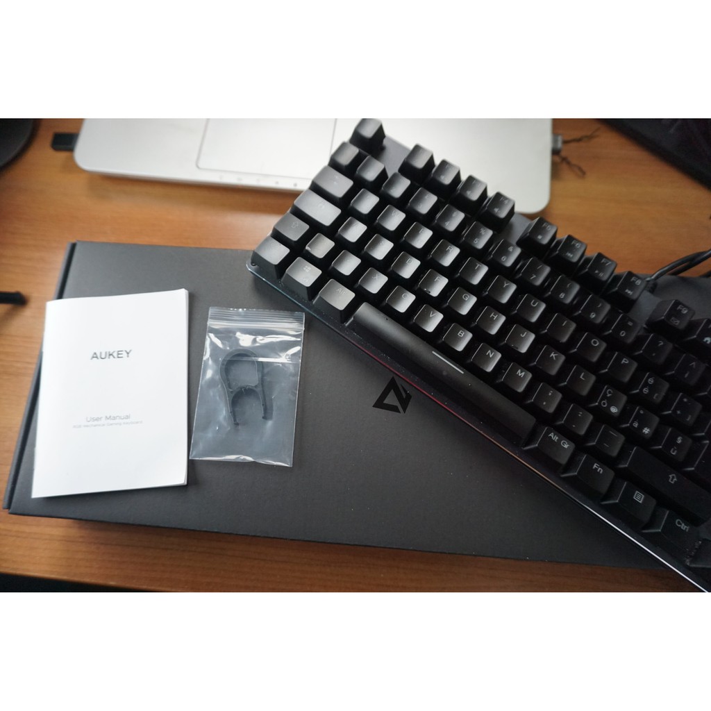 Aukey KM-G12 Keyboard Mechanical Gaming RGB G12 KMG12