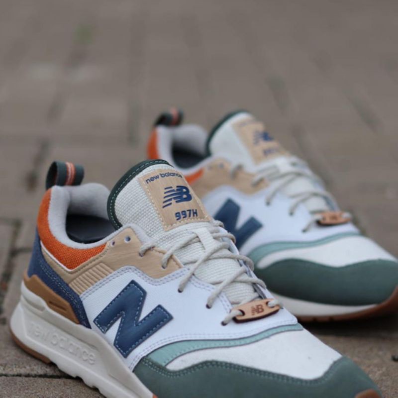 NEW BALANCE CM997H CLASSIC WHITE NAVY ORANGE