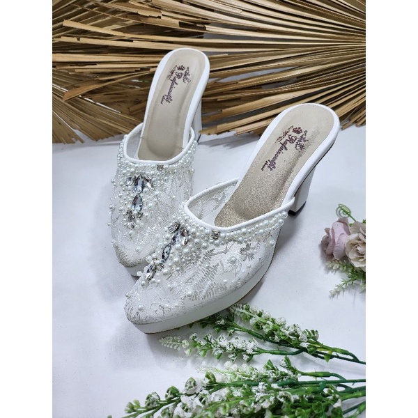 sepatu angela putih tinggi 9cm tahu