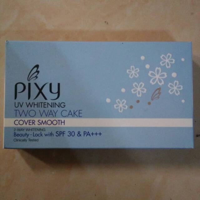 Pixy uv whitening two way cake Cover smooth