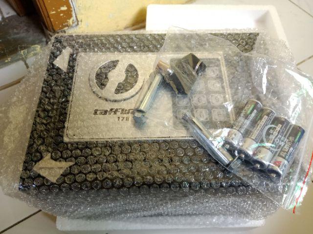 Brankas Mini Electric Password Safe Deposit Box 4.6l - 17e