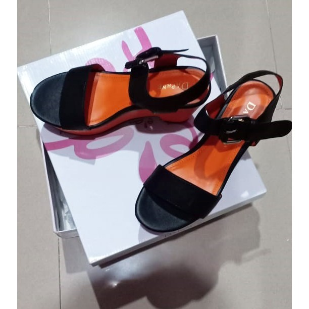 SALE DAPHNE WEDGES Black Orange Size 38 - Heels Wedges Hitam Unik Heels +-8cm