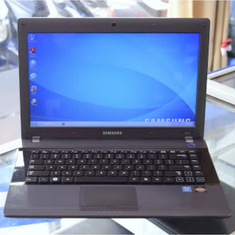 Samsung NP-RV413L AMD E-450 4GB DDR3 HDD 320GB Notebook Bekas Laptop Second Netbook