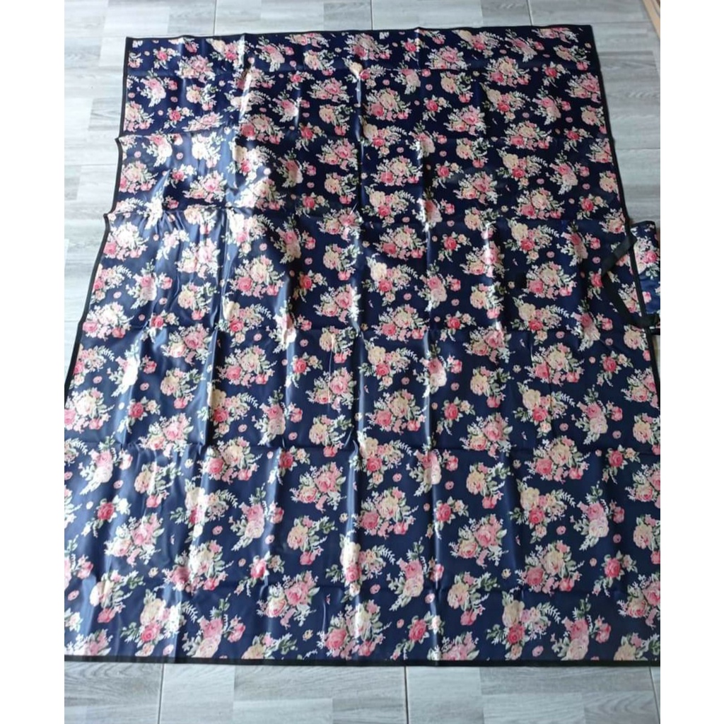 Tikar Piknik Lipat Anti Air Microsatin Asli