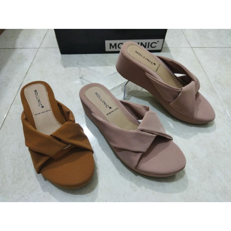 Sandal Wedges Wanita Mollinic