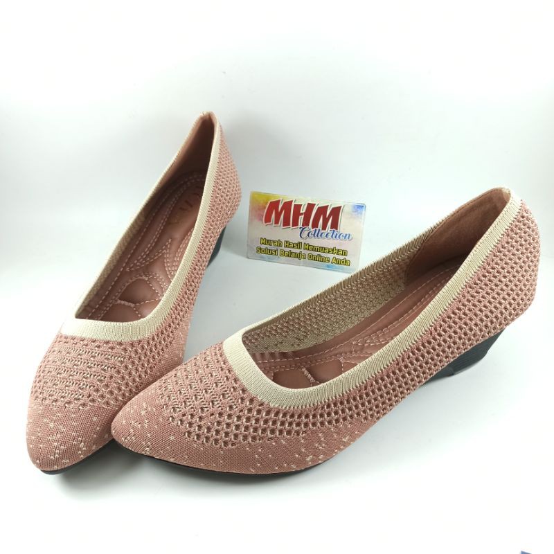 SEPATU WANITA BOZKA ACKH 1
