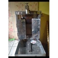 burner kebab 2 kg , bekas kondisi 98% belum di pakai jualan