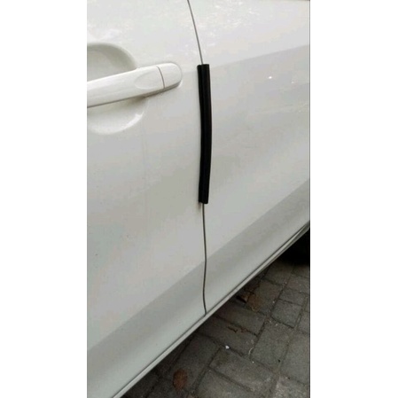 (ISI 4 PCS) Door Guard Pelindung Pintu Mobil Karet Balon IRC