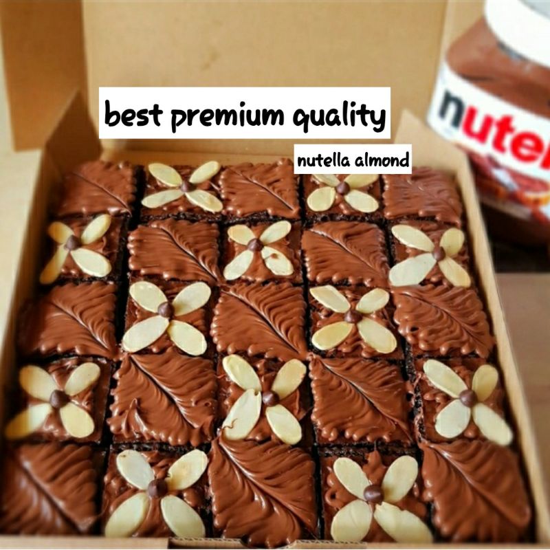 

FUDGY BROWNIES NUTELLA ALMOND / BEST PREMIUM QUALITY / HOMEMADE / BAKUL NASI