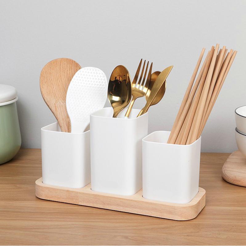 Tempat Rak Sendok Garpu Sumpit Desain Aestetik Modern Minimalis dengan Wadah Tatakan Desain Kayu Estetik Warna Putih