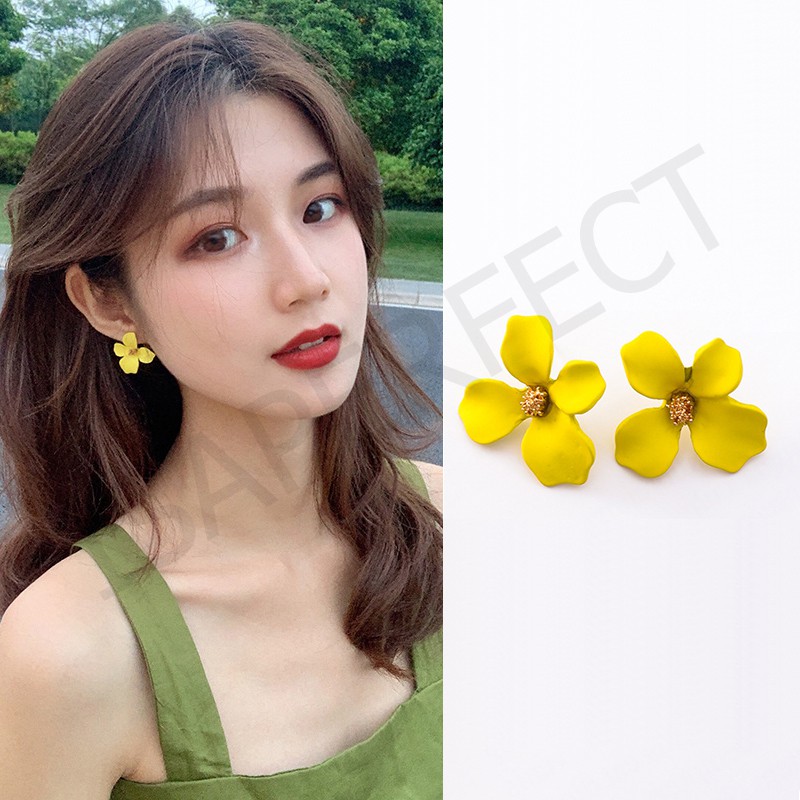 Anting Bunga Kepribadian Korea Liar Anting Temperamen Panjang Perhiasan Wanita