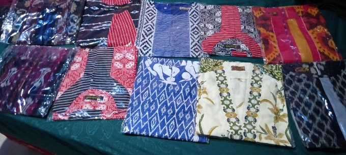 Tunik Kombi Salur Faresa Atasan Batik Kerja Modern Kasual Elegan