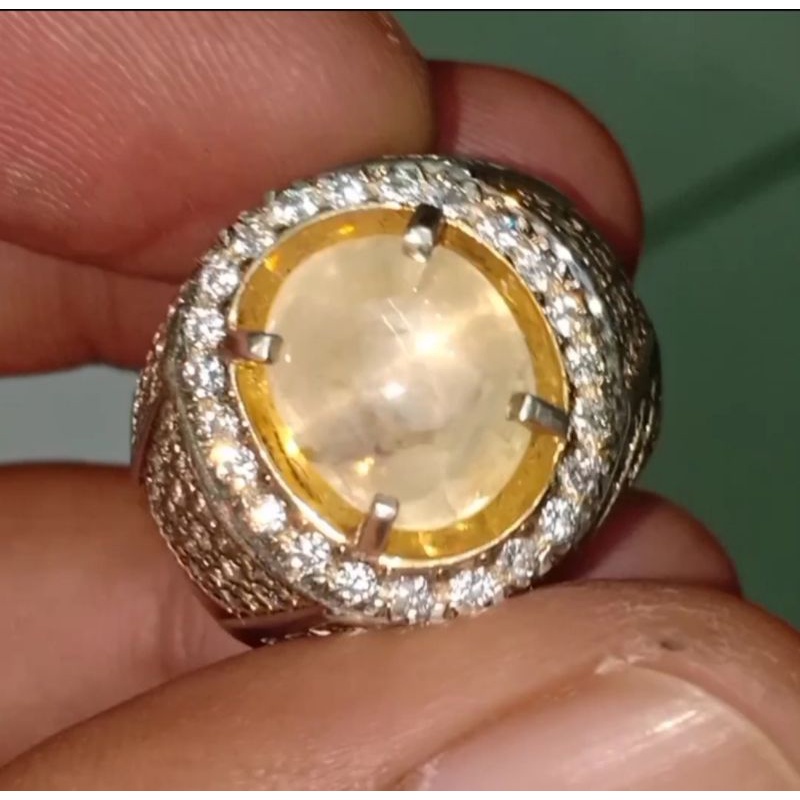 BATU NATURAL YELLOW SAPPHIRE STAR 8 CTS UP SAFIR YAKUT