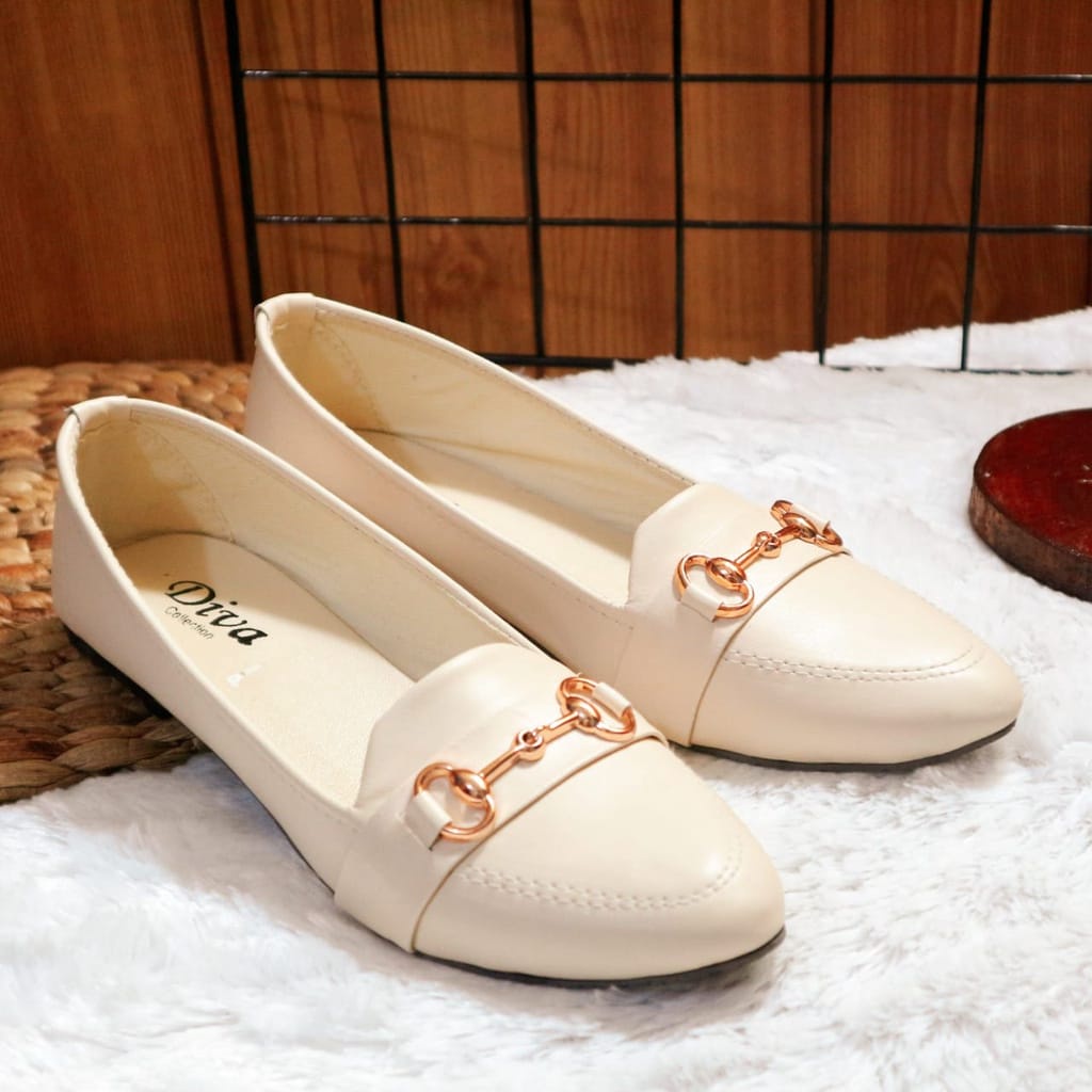 Flatshoes Wanita Clary JW02