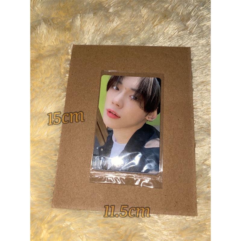 Yellow Board Brown Board Photocard Packing 30