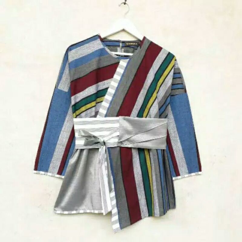 Atasan Batik Tenun Sovinska