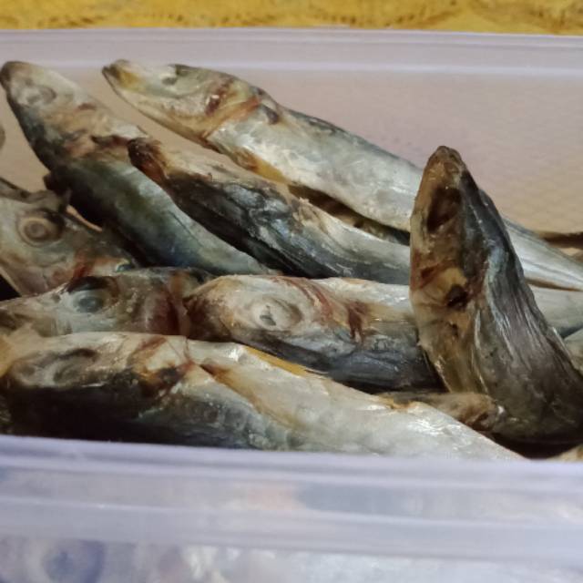 

Ikan asin layang 500 gram