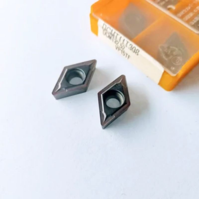 insert bubut DCMT 11T308 VP15TF MITSUBISHI harga satuan
