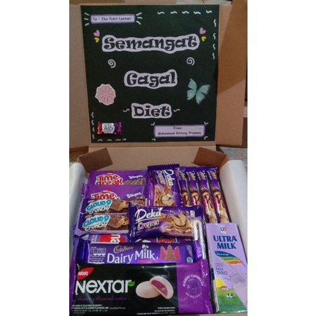 SNACK BOX Kado Ulang Tahun/ Kado Wisuda/ Kado Anniversary / Paket Ungu