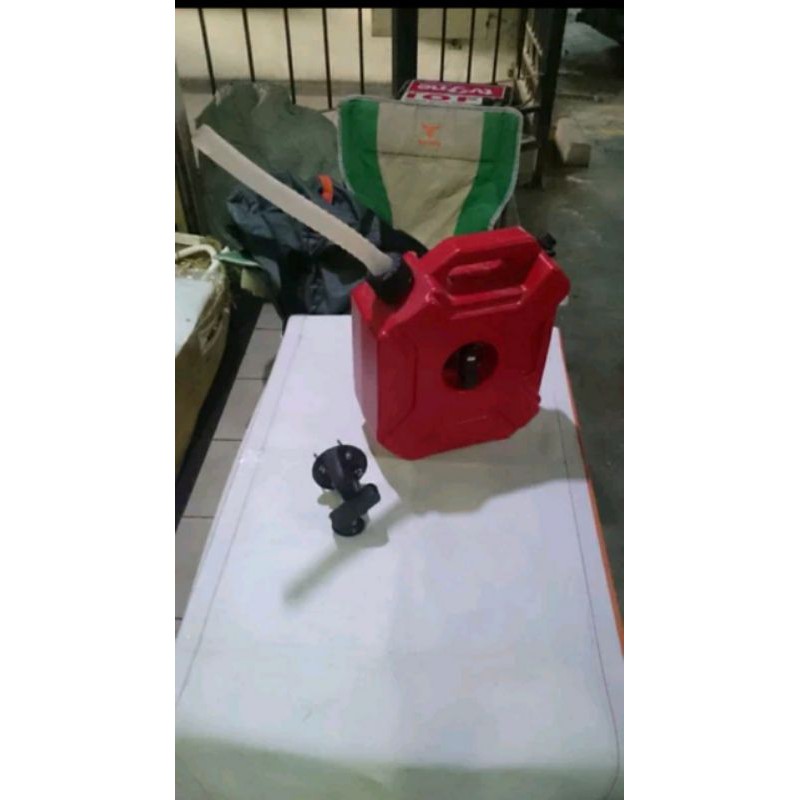 Jerigen Long Houl Kapasitas 5liter.Jerry Can Long Haul 5L.Jerigen Bensin 5liter.Jerry Can Camping Of