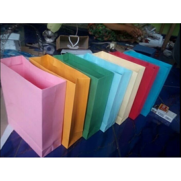 

lnkshop paper bag paperbag tas kertas bc warna uk 15x8x18 souvenir pernikahan haji umroh nikahan