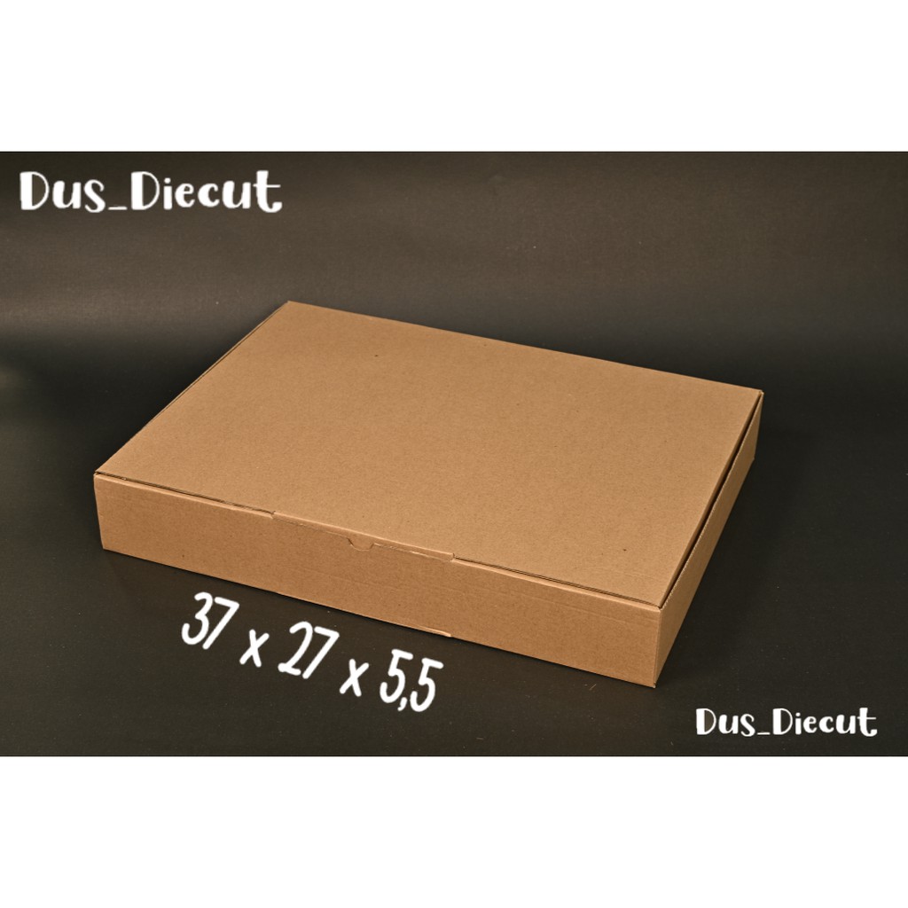 Kardus die cut uk. 37x27x5.5 cm (model box pizza)-3