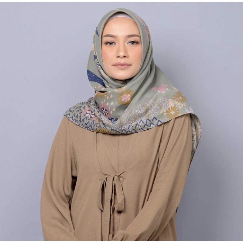 [PRELOVED] Yarra Scarf Kami.