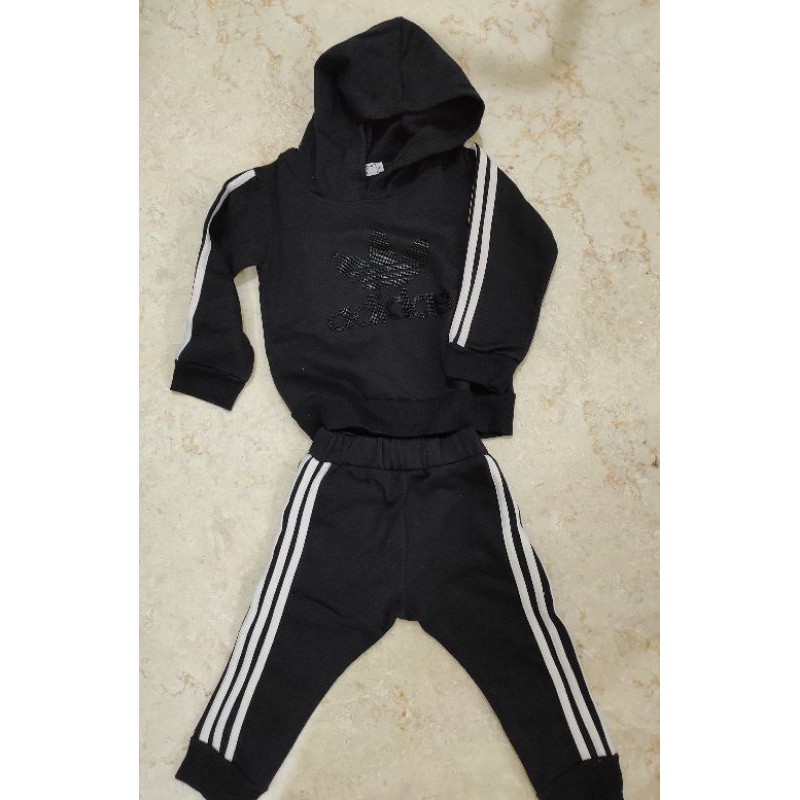 Preloved Set Hoodie dan Celana Training Adidas Anak