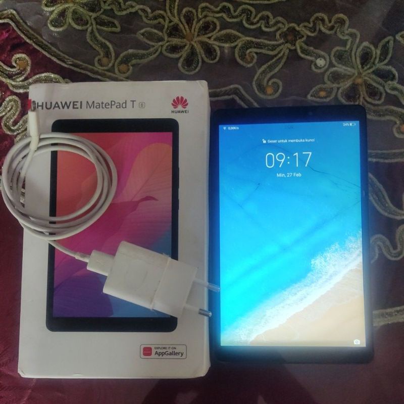 Huawei matepad T8 wifii only 32gb minus second