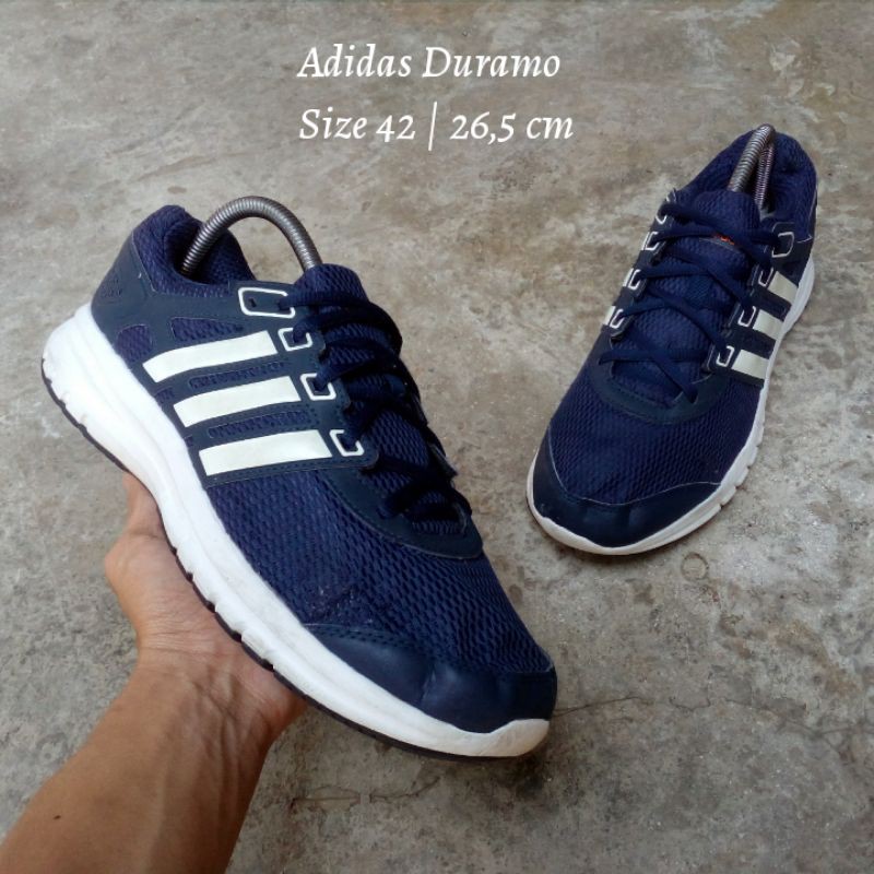 Adidas Duramo . Size 42 ~ 26,5 cm 