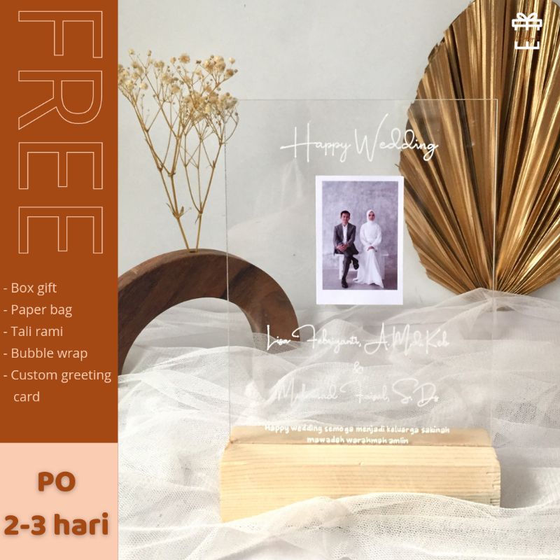 Simple Acrylic Model C | kado ulangtahun | kado wisuda | kado sidang | kado nikah | gift idea | gift