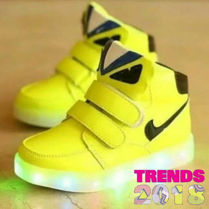 hotlisst sepatu anak led/sepatu anak nyala/sepatu anak fendi monster led modelbaru