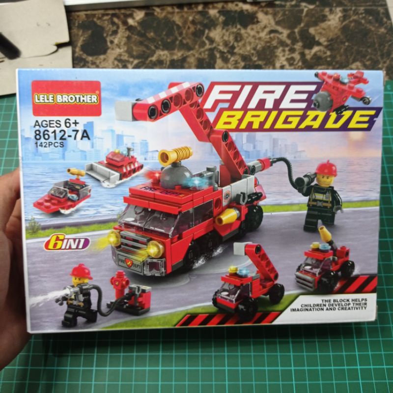 BRICK PEMADAM KEBAKARAN + KENDARAAN/ALAT PEMADAM (BRICK FIRE BRIGADE Lele) - MAINAN BALOK