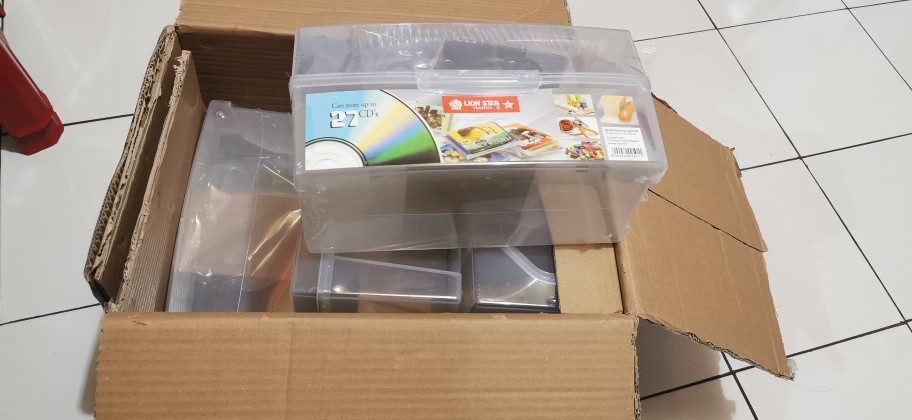 Kotak Penyimpanan Lion Star Sb-29 Persona Case 005