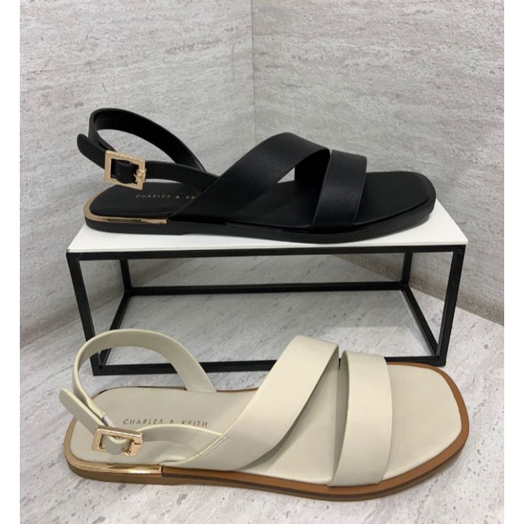 Sepatu Sandal Wanita Flat Shoes Charles & Keith Original Store