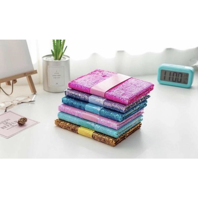 

BUKU POLOS SEQUIN