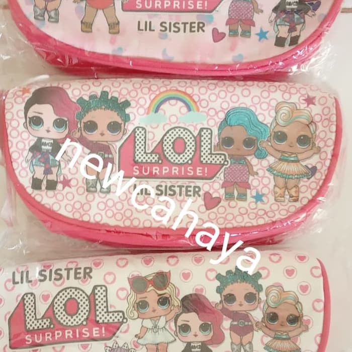 

kotak pensil LOL motif perahu karakter cewek