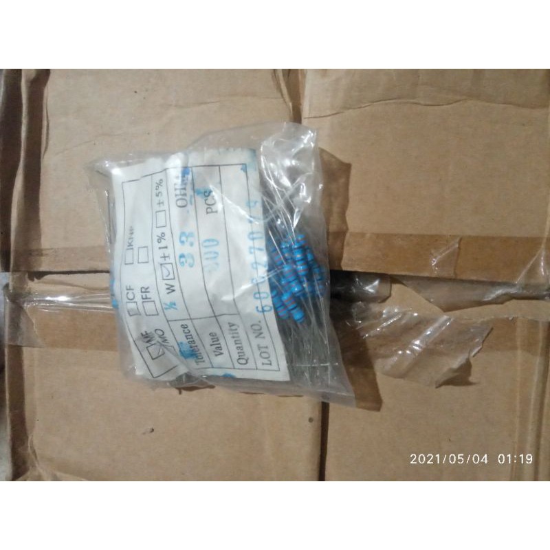 50/100pcs RESISTOR 33 OHM 1/2watt