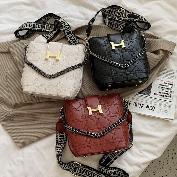 (2PC BISA IKG)GTBI99884840 New Arrival  !!!  Tas Selempang  Tas Wanita Import  Premium Terbaru