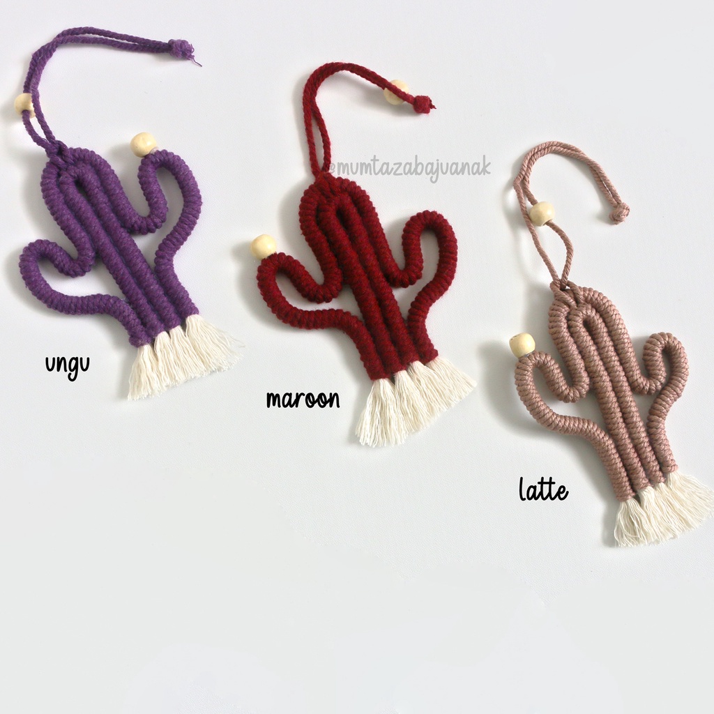 Bag charm Kaktus ~ Bagcharm Cactus ~ Gantungan tas ~ Ganci Macrame ~ Gantungan kunci tas anyaman ~ Gantungan tas jali ~ Hiasan mobil ~ Hiasan kamar ~ Souvenir