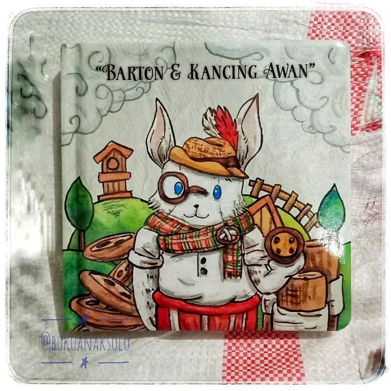 Boardbook Barton dan kancing awan