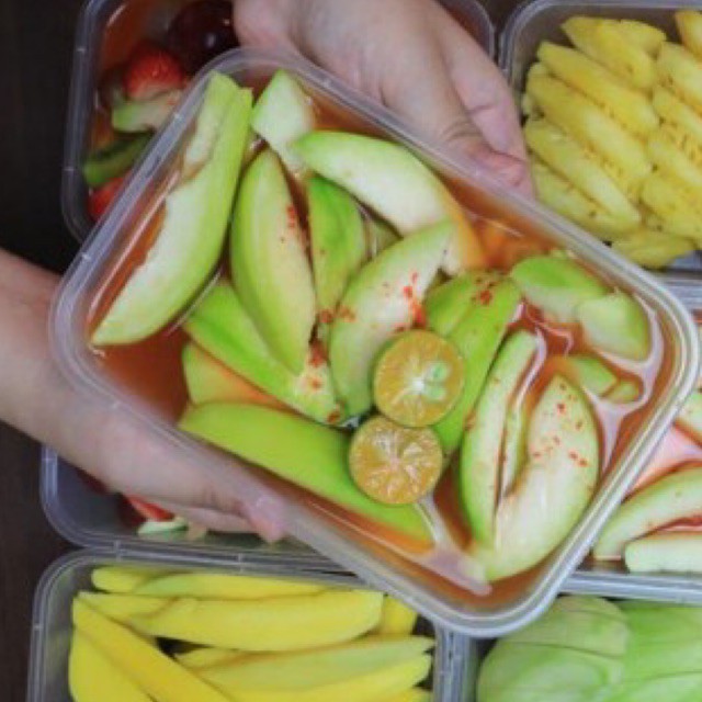 

Asinan kedondong bangkok special/Asinan buah seger / Asinan kekinian