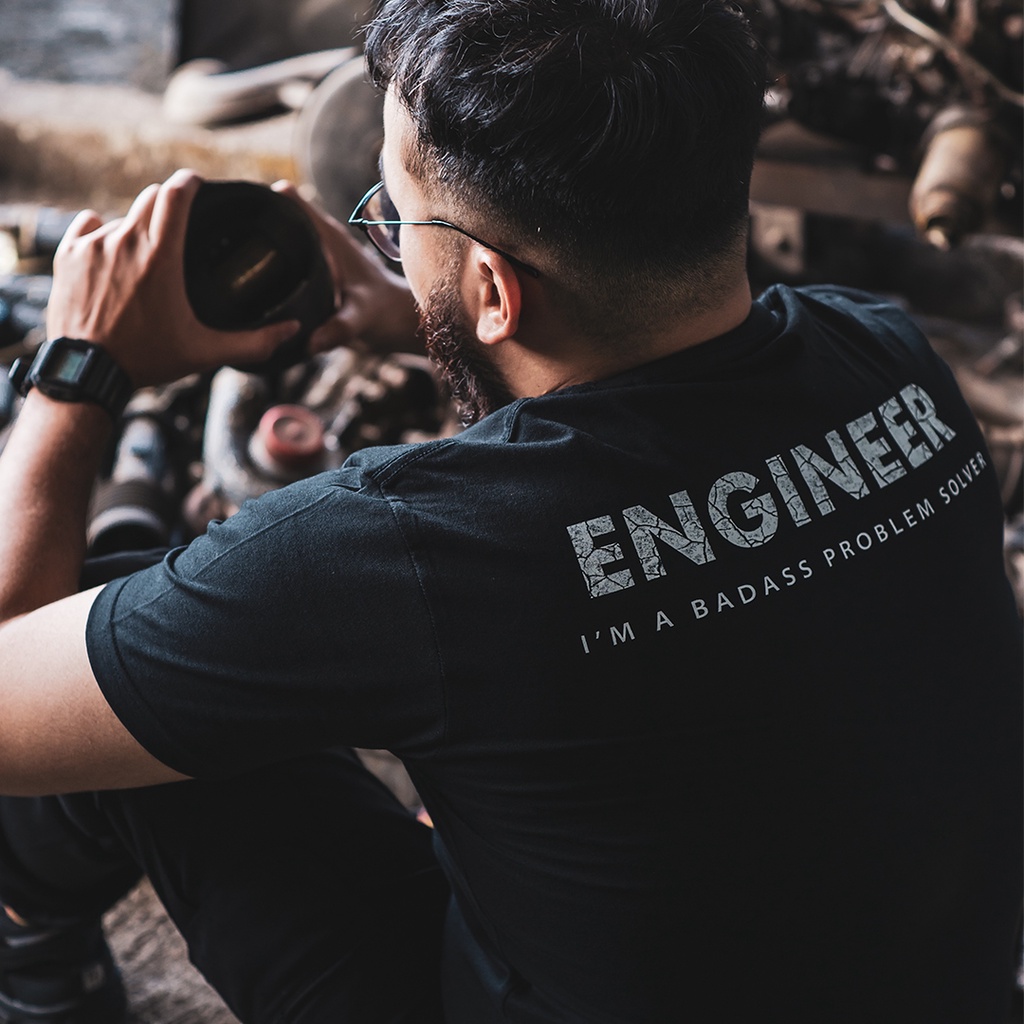 REISEN GEAR - ENGINEERING | KAOS BAHAN 100% KATUN DINGIN MODEL ENGINEER BAHAN NYAMAN COCOK UNTUK KAOS KERJA DAN KAOS SEHARI HARI JENIS COTTON COMBED 24S