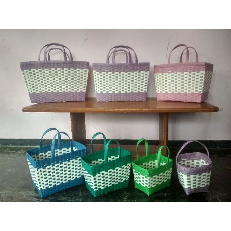 TAS ANYAMAN PLASTIK / KERANJANG BELANJA / ANTING / SOVENIR