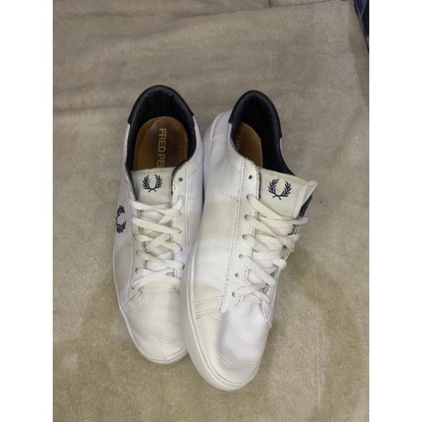 SEPATU FRED PERRY SECOND