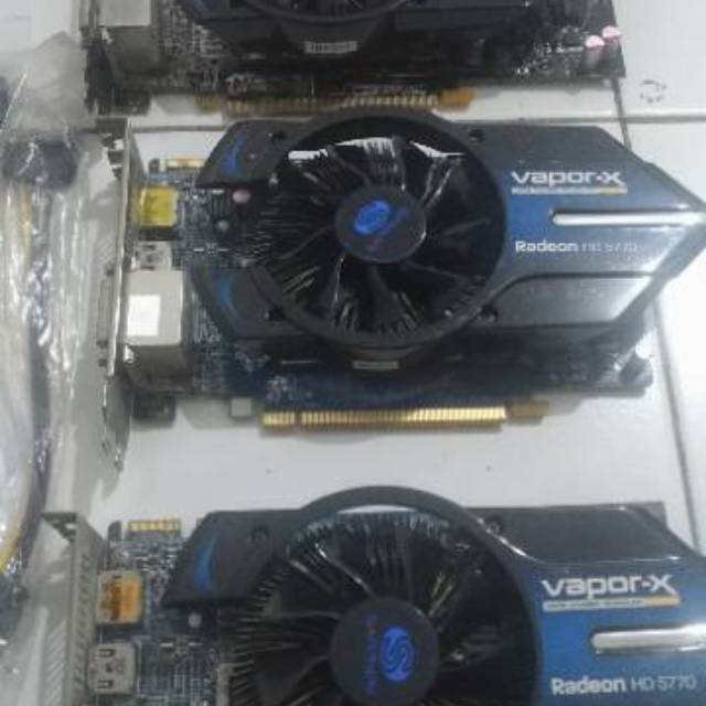 VGA Games / grafis1GB 128bit DDR5