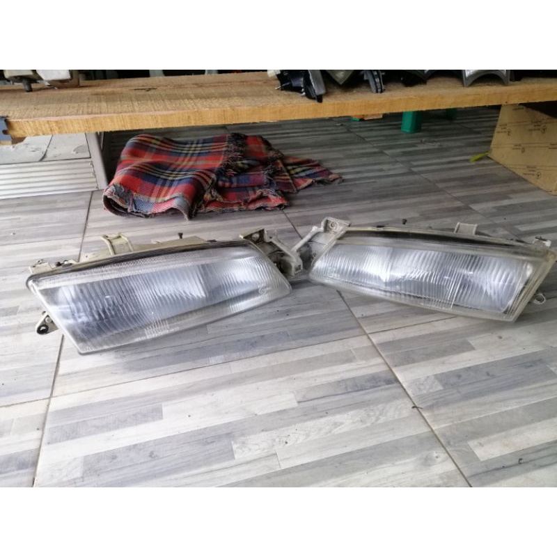 headlamp lampu depan kia Timor original