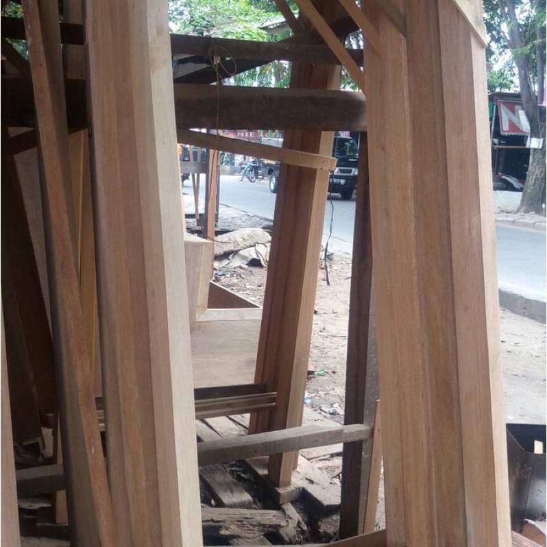 kusen samarinda oven  200 x 80 / Kusen Kayu Kamper | Kusen Murah